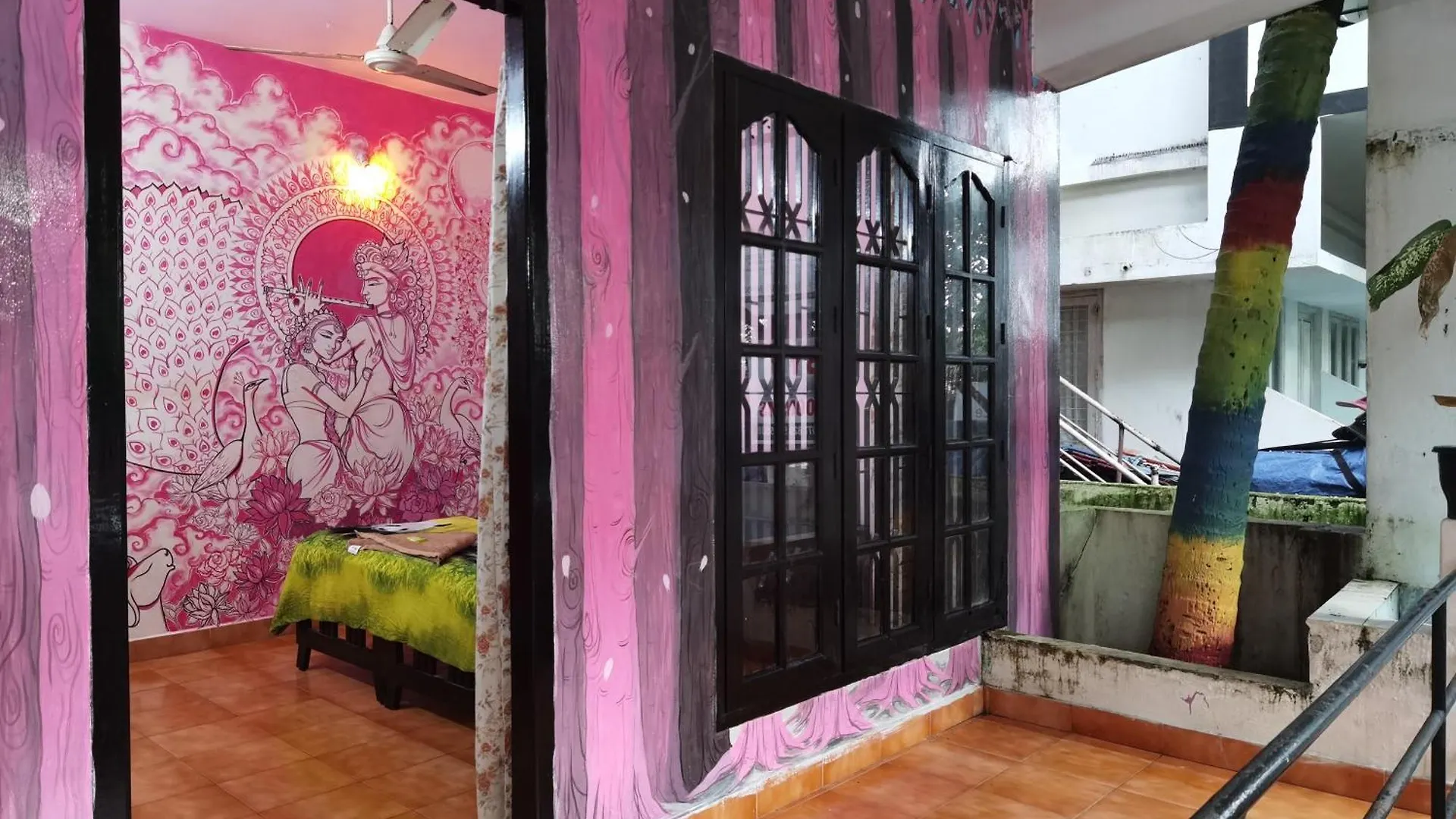 Santa Maria Hostel קובאלאם