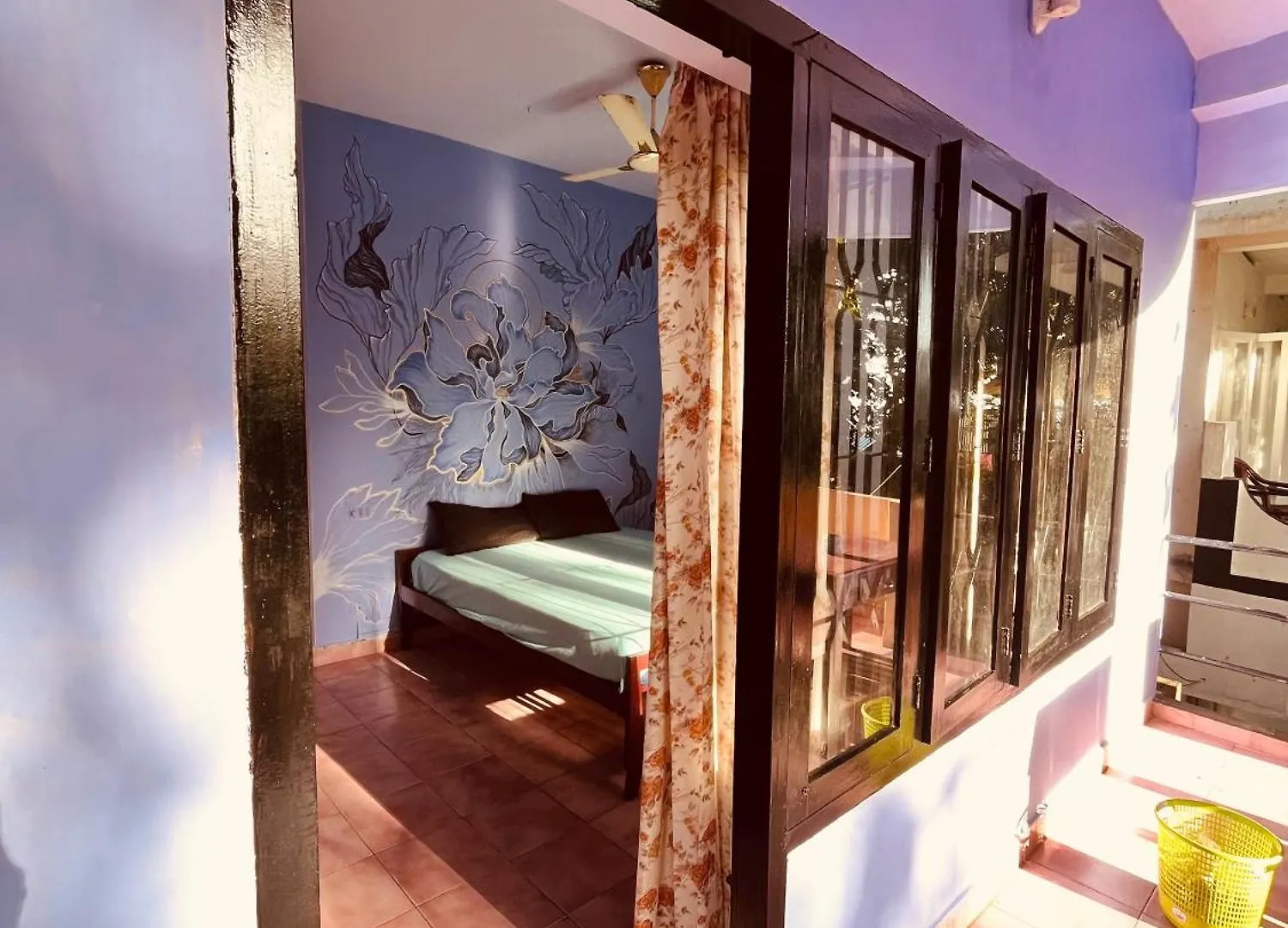 Santa Maria Hostel קובאלאם