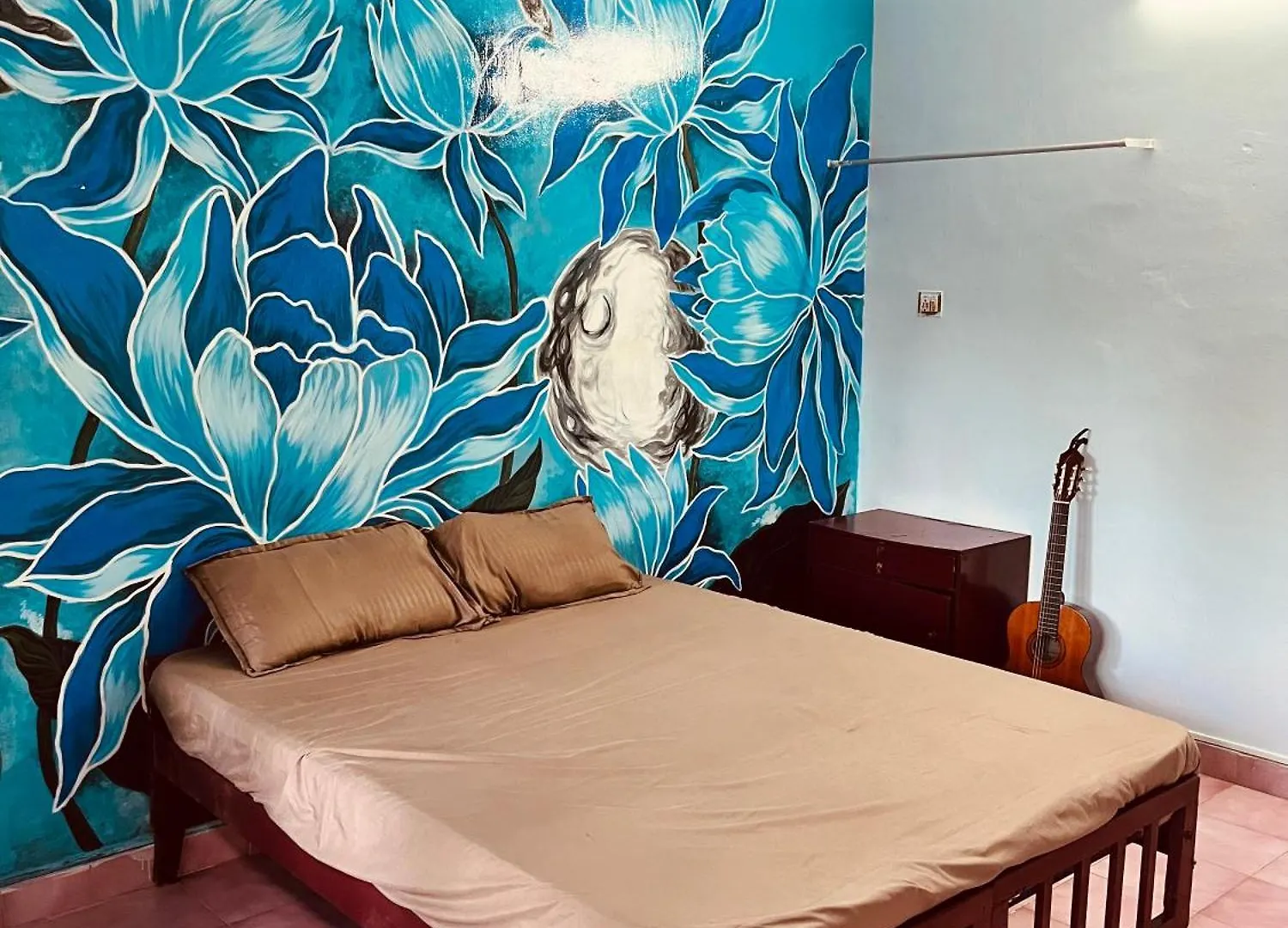 Santa Maria Hostel קובאלאם
